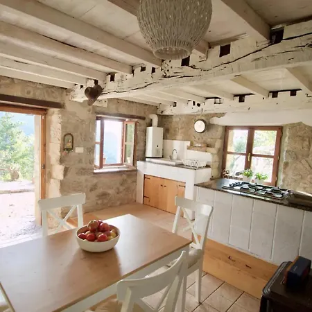 Rural House With Views Onís