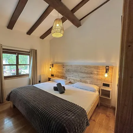 Rural House With Views 度假居 Onís