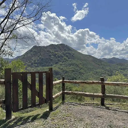 Rural House With Views * Onís