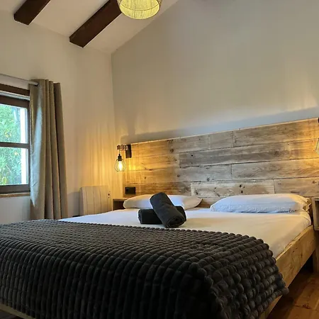 Rural House With Views 度假居 *