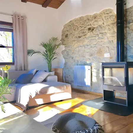 度假居 Rural House With Views *