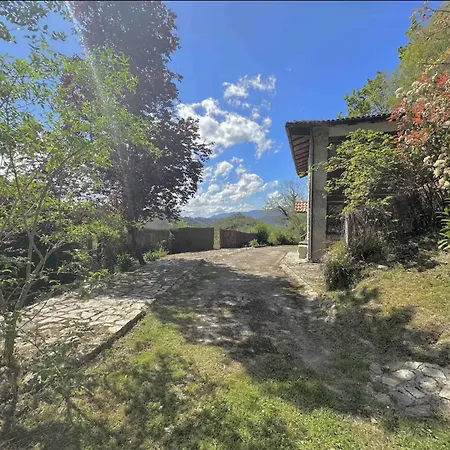 Nyaraló Rural House With Views *
