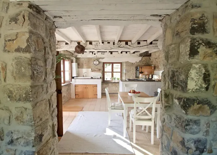 בית נופש Rural House With Views Onís