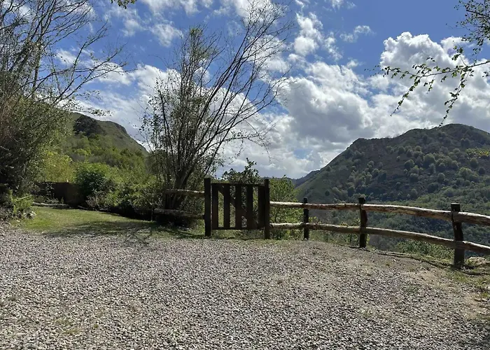 Rural House With Views *