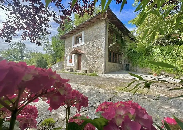 Rural House With Views